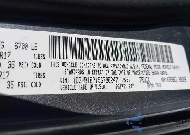 1D3HB18P19S786047: 44141792