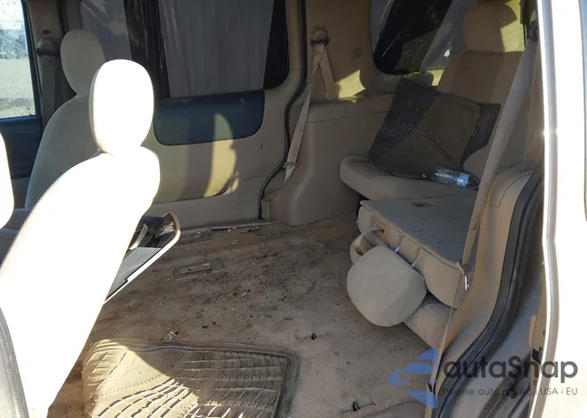 1GNDV23L86D160852: 44141910