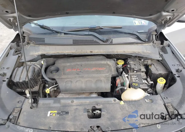 3C4NJDBB2JT433591: 44141914