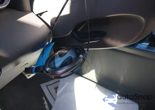 KMHLM4DG2SU004557: 44141958