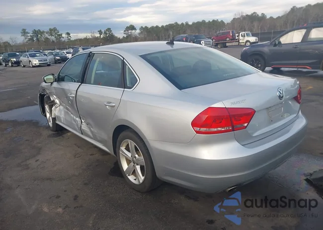 1VWBT7A30EC046478: 44141976