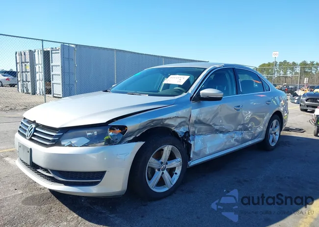 1VWBT7A30EC046478: 44141976