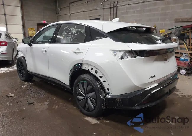 JN1DF0BB7RM734903: 44142067