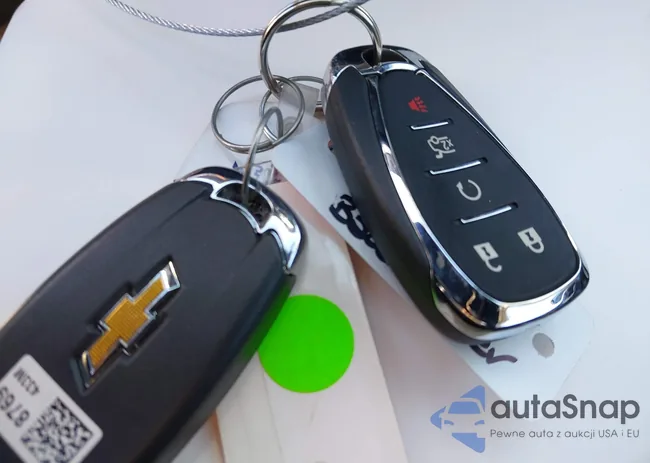 1G1ZD5STXNF168208: 44141073