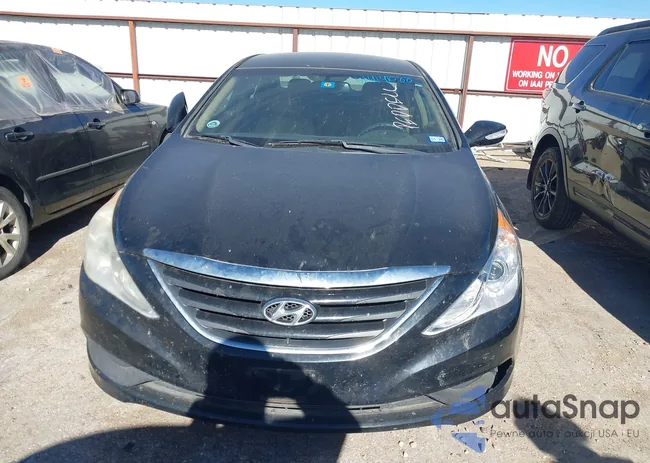 5NPEB4AC5EH821010: 44141088