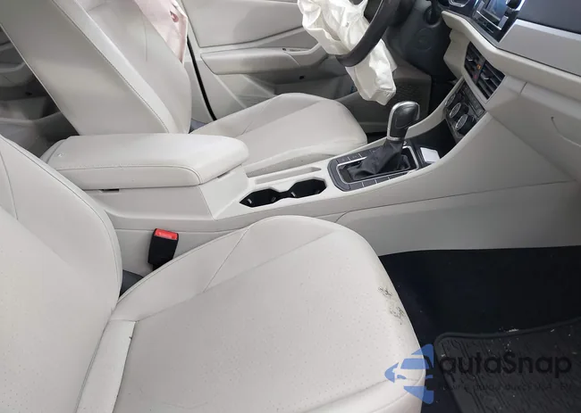 3VWC57BU4KM043292: 44141157