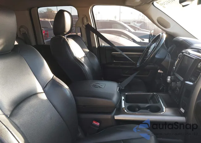 1C6RR6HT9GS101512: 44141245