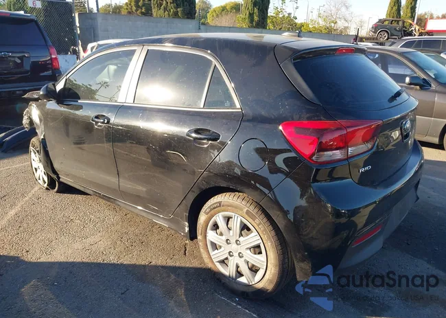 3KPA25AD2ME402354: 44141247