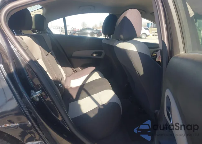 1G1PC5SH4C7205735: 44141302