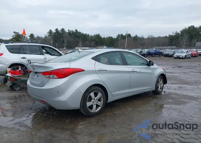 5NPDH4AE3DH449841: 44141314