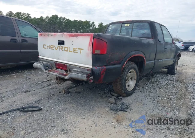 1GCCS19Z6R8239257: 44141404