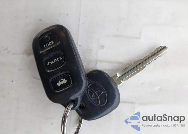 4T1BF30K03U563164: 44141416