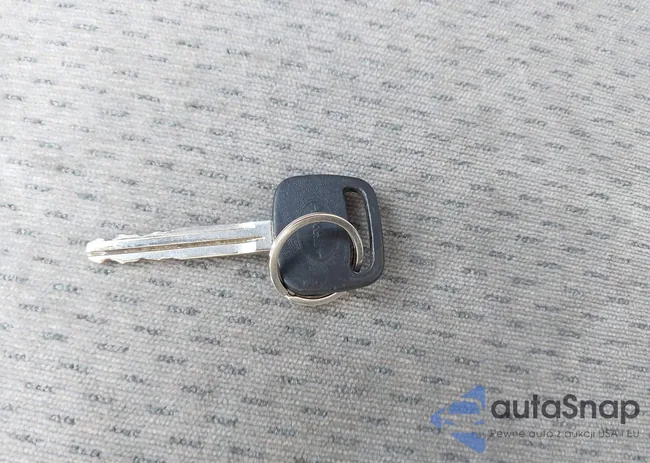 4T1BE32K84U887481: 44142474