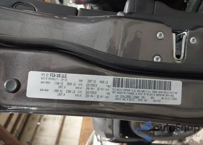 3C4NJDBB6LT139601: 44142674