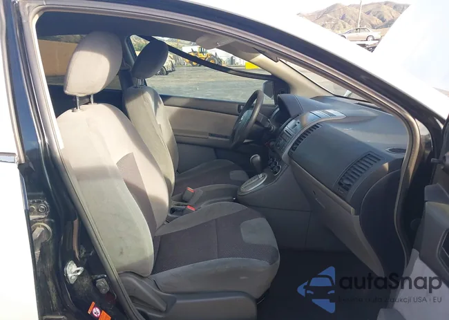 3N1AB61E57L628308: 44142713