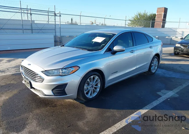 3FA6P0LU8KR200069: 44142718