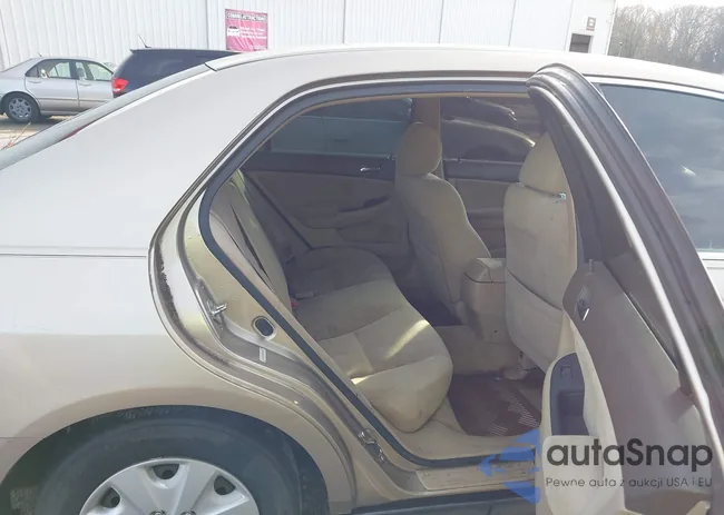 3HGCM56394G701896: 44142731