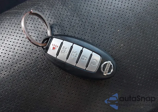 1N4AL3AP9DC190979: 44142737