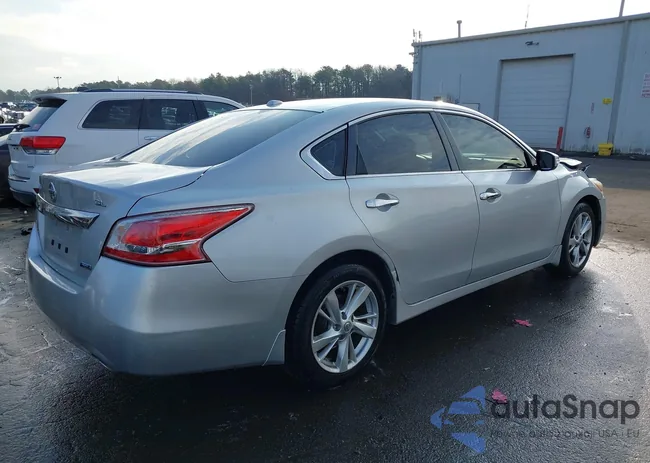 1N4AL3AP9DC190979: 44142737