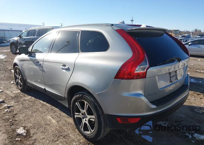 YV4902DZXB2187070: 44142814