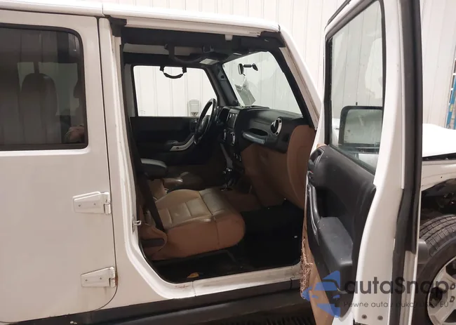 1C4HJWFG1CL123963: 44142843