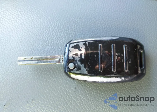 5XYKT3A67EG530259: 44142849