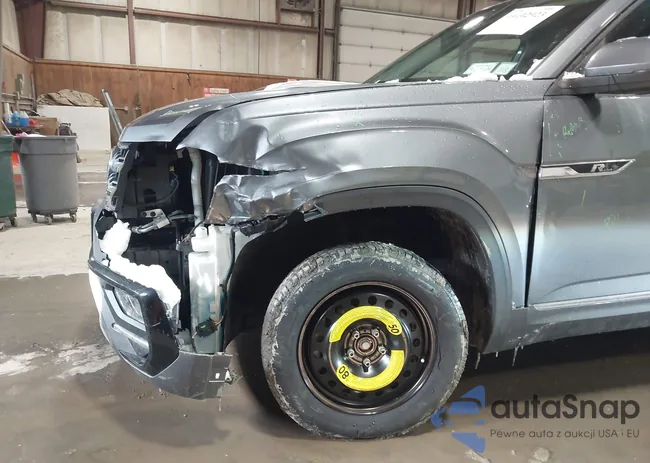 1V2LR2CA9LC505054: 44142923