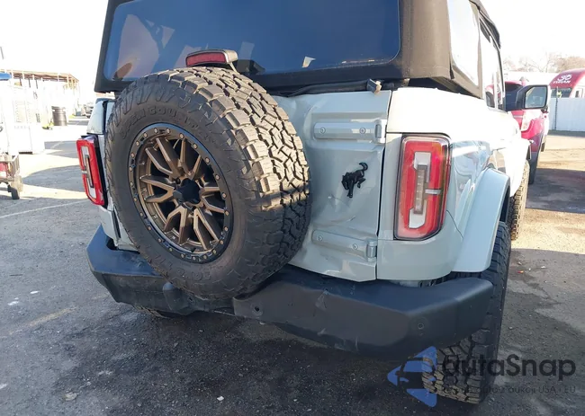 1FMEE8BP9RLA60818: 44142971