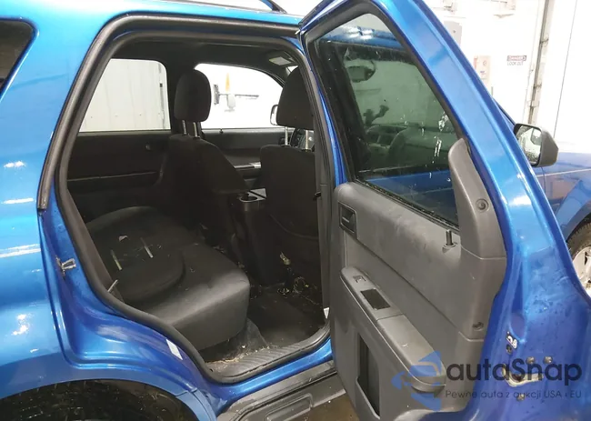 1FMCU9DG2BKA06804: 44142985