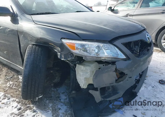 4T1BF3EK6BU226327: 44143018