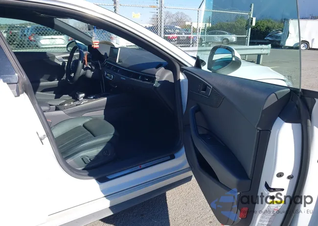 WAUENCF54JA136409: 44143025