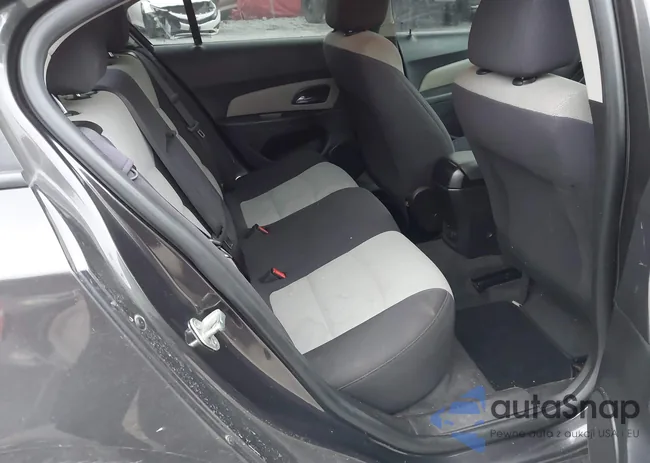 1G1PA5SH2E7239939: 44142068