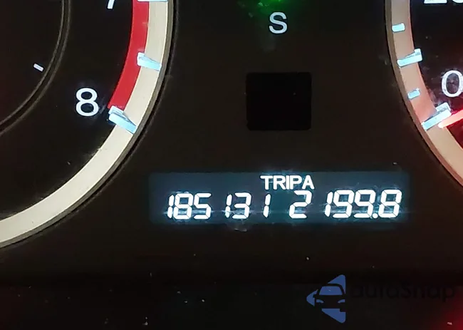 1HGCS2B86CA006276: 44142136