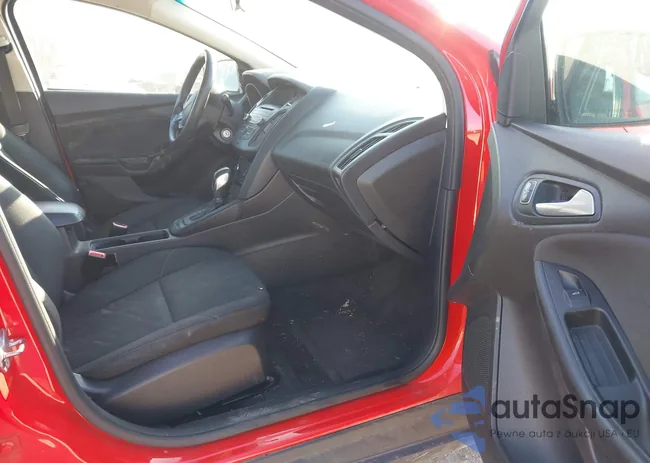 1FADP3F2XGL205914: 44142168