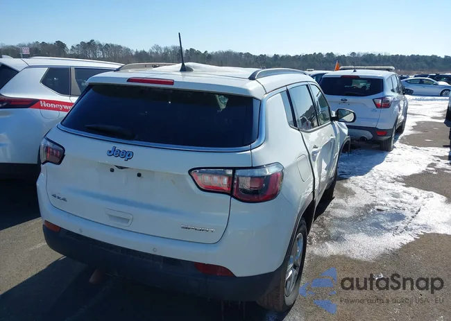 3C4NJDAB7KT646684: 44142223