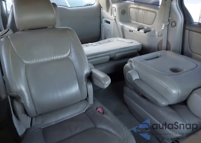 5TDBA22C54S011507: 44142235