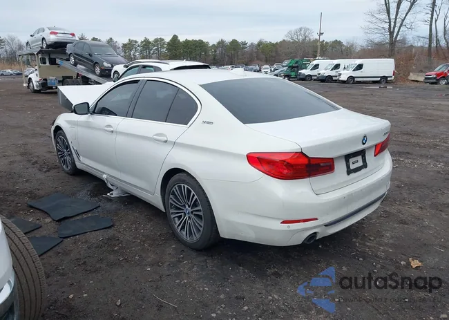 WBAJB1C54KB375325: 44142306