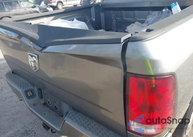 1C6RR6KT2DS618672: 44142450