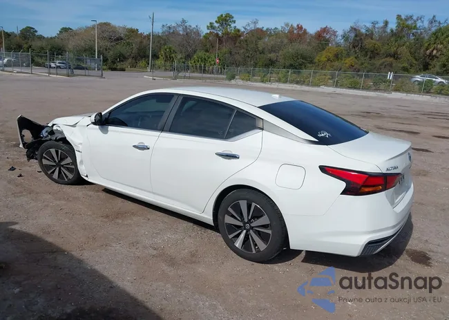 1N4BL4DV0NN373648: 44143538