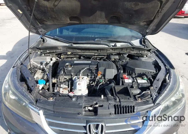 1HGCR2F58DA214687: 44143705