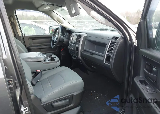 1C6RR6FG7HS591696: 44143714