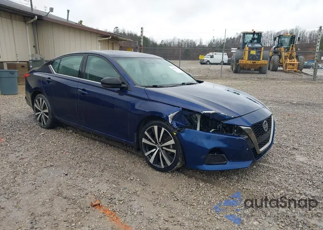 1N4BL4CW2KN325946: 44143746