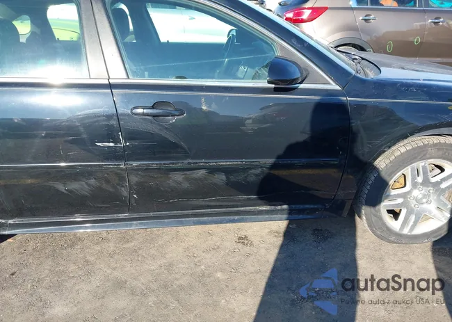 2G1WB5E39E1129749: 44143778