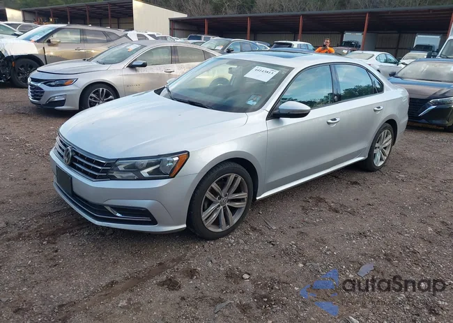 1VWLA7A30KC014474: 44143813