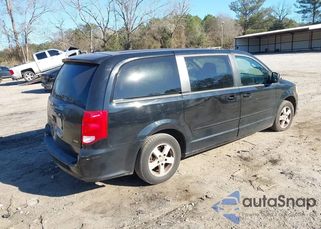 2D4RN3DG7BR643832: 44143836