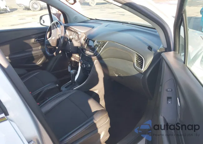 KL7CJPSB3JB702642: 44143883