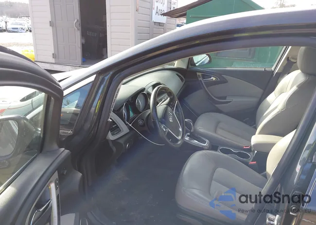 1G4PP5SK7F4215488: 44143922