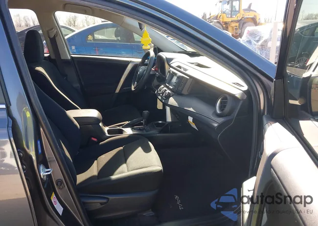 JTMZFREV5HD107936: 44144048