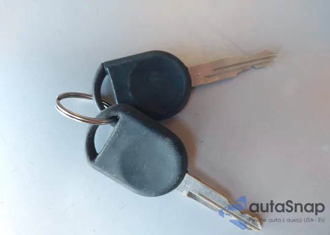 1FTYR44V03PA37356: 44144065