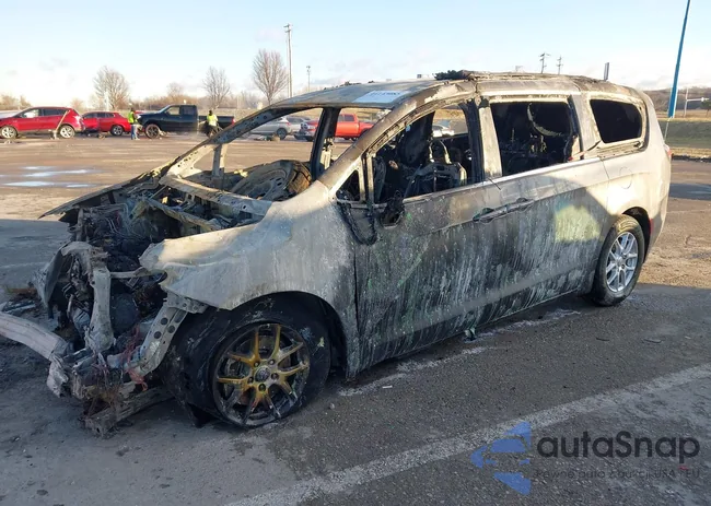 2C4RC1BG3NR142242: 44143085